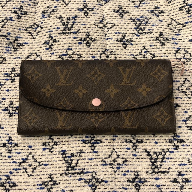 LOUIS VUITTON Monogram Emilie Wallet in Rose Ballerine - More Than You Can  Imagine