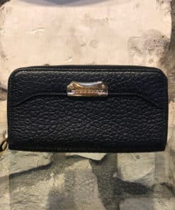 Burberry Pebbled Leather Zippy Wallet 1