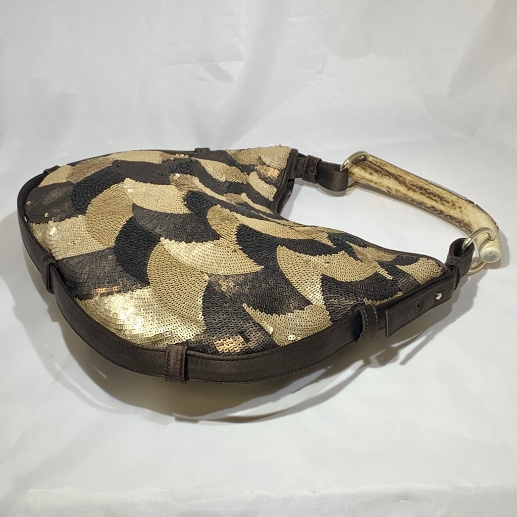Yves Saint Laurent - Vintage Luxury Mombasa Shoulder Bag - Free