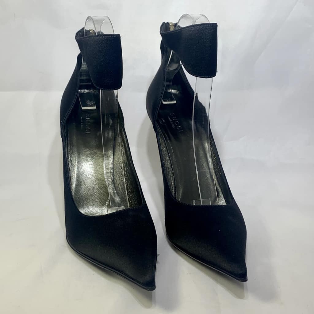 GUCCI Crystal Bamboo Pumps 8.5 - More Than You Can Imagine
