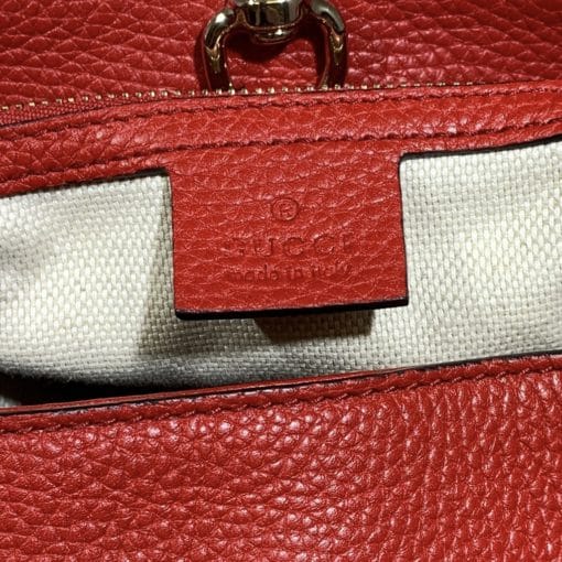 GUCCI Soho Chain Tote in Red 4