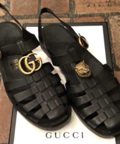 GUCCI Mens Jelly Buckle Strap Sandal in Black
