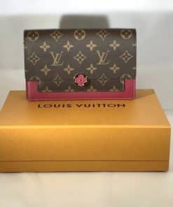 LOUIS VUITTON Monogram Flore Chain Wallet 1