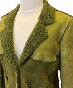 CHANEL Shearling Jacket in Green (2) 7