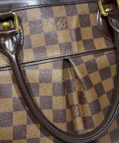 LOUIS VUITTON Trevi PM in Damier - More Than You Can Imagine