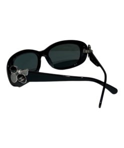 CHANEL Cluster Sunglasses in Black 7