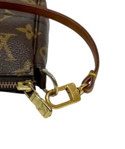 LOUIS VUITTON Pochette Accessoires Handbag 9