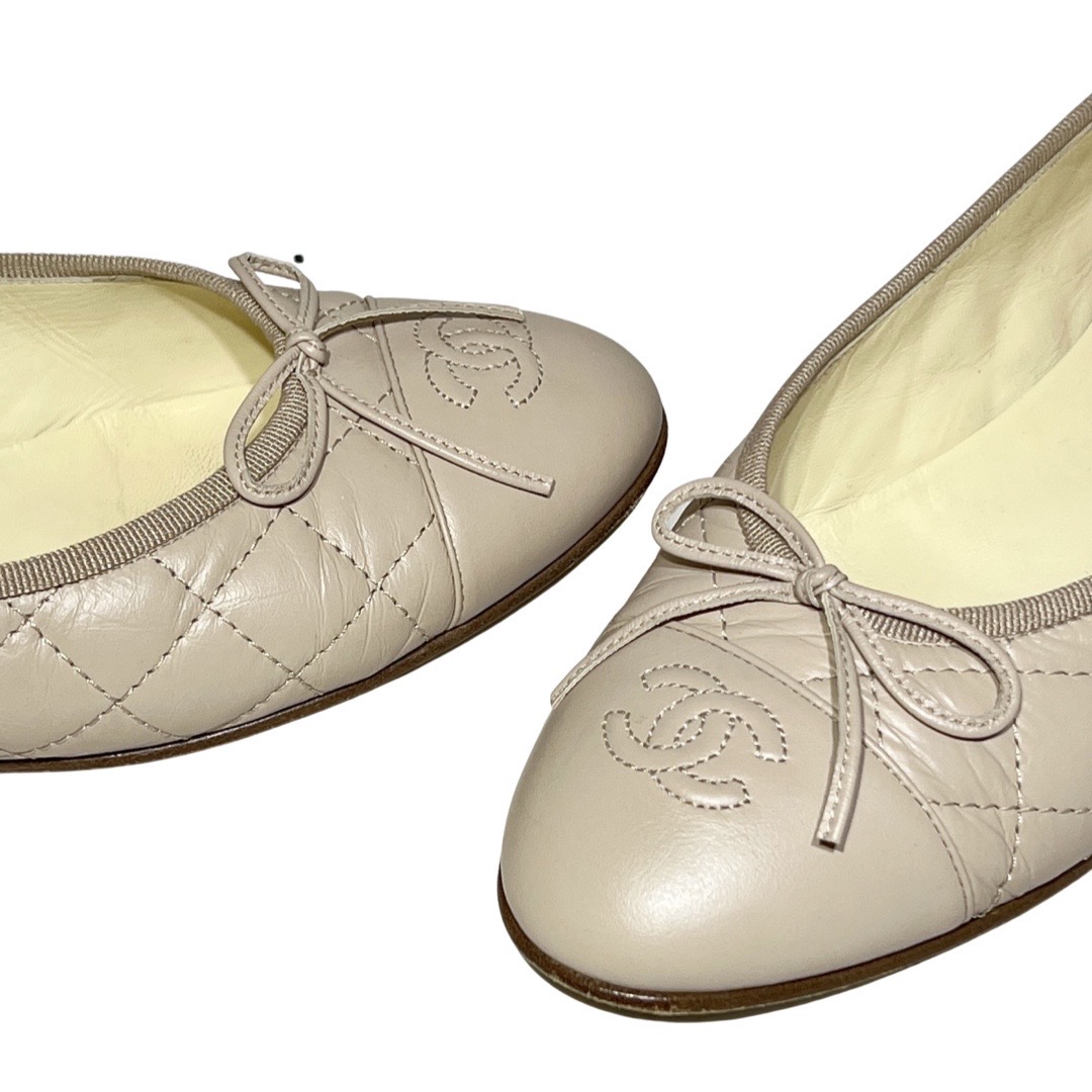 CHANEL Quilted Ballerinas in Beige (39) - More Than You Can Imagine