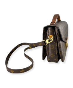 Louis Vuitton Pochette Metis Monogram Canvas Shoulder Bag