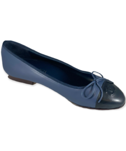 CHANEL Ballerinas in Navy and Black 10