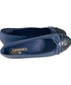 CHANEL Ballerinas in Navy and Black 12