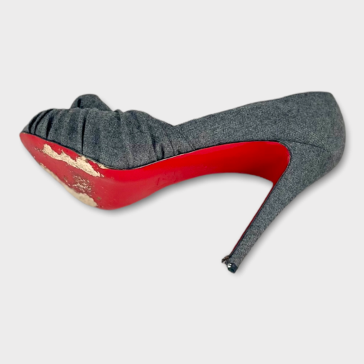 CHRISTIAN LOUBOUTIN Knot Peptone Pumps in Grey 7