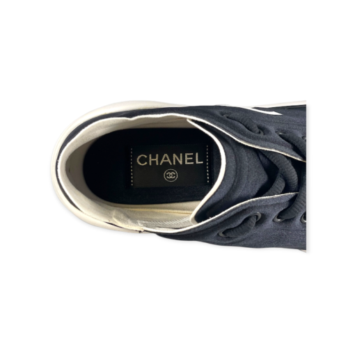 CHANEL CC Sneakers in Black 6