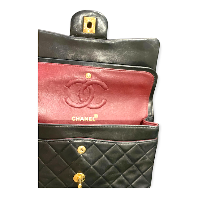 Chanel Vintage Classic Double Flap Bag Quilted Lambskin Small Auction