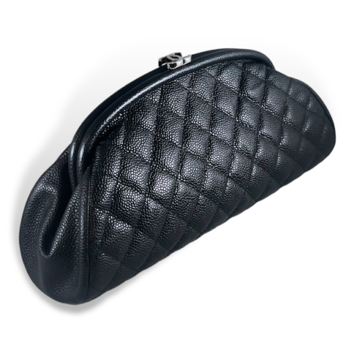 CHANEL Timeless Clutch in Black 4