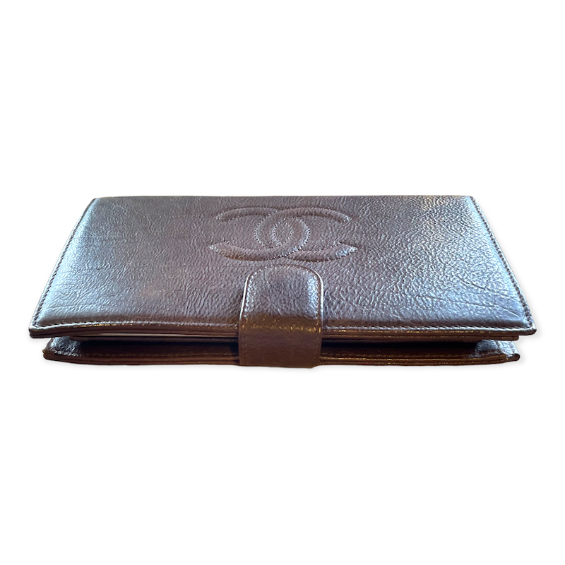 Leather wallet Chanel Brown in Leather - 29443975