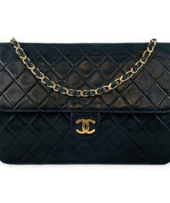 Chanel Diamond Quilted Flap Shoulder Bag 11
