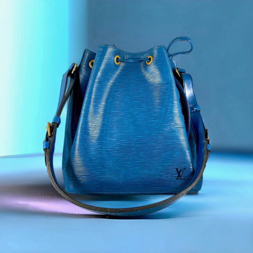 Louis Vuitton Epi Noe GM in Blue