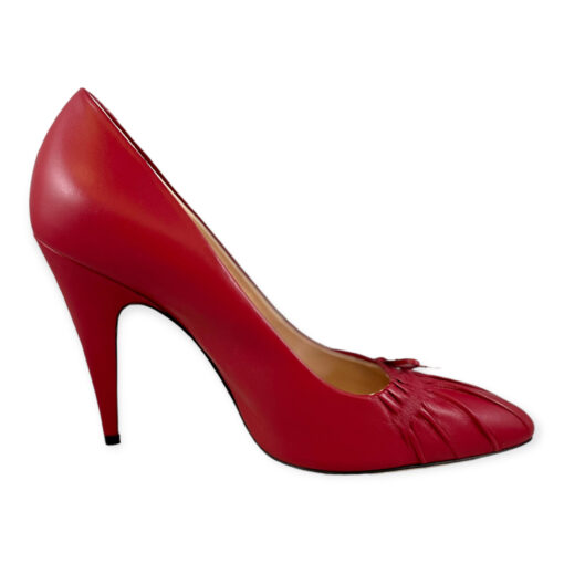 Gucci No.8 Bow Pump in Hibiscus 2