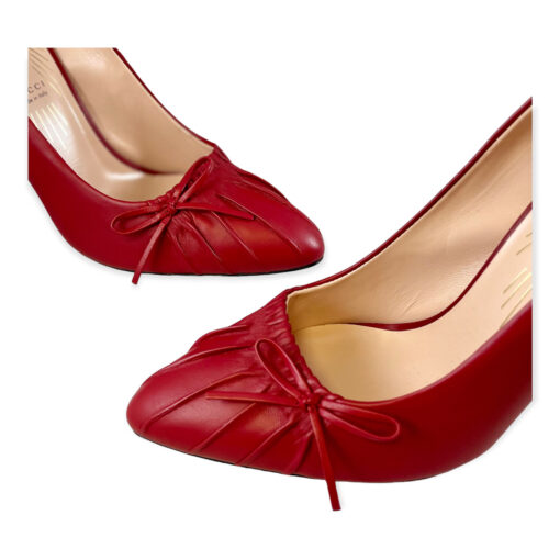 Gucci No.8 Bow Pump in Hibiscus 3