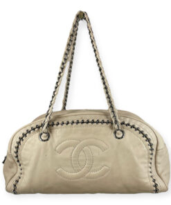Chanel Luxe Ligne Bowling Bag in Ivory 11