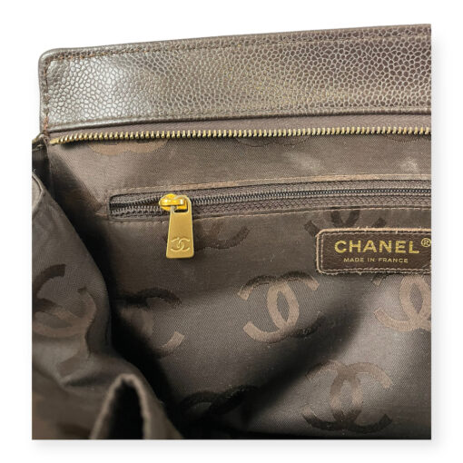 Chanel Contrast Stitch Shoulder Bag 8