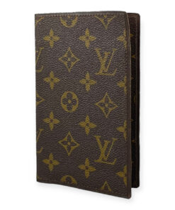 Louis Vuitton Passport Cover Monogram 13
