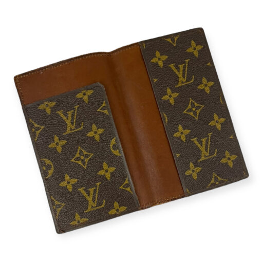Louis Vuitton Passport Cover Monogram 1