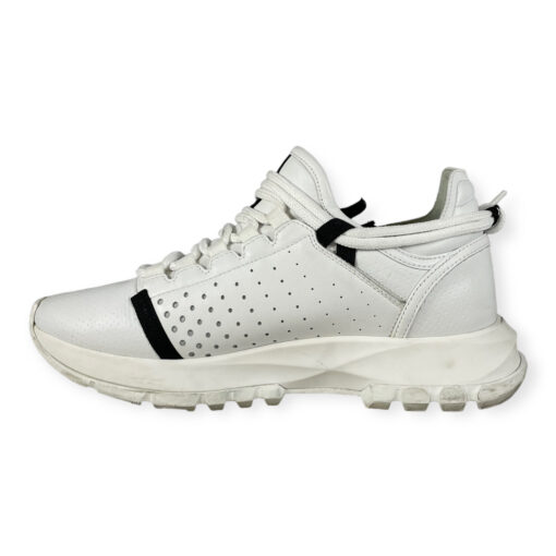 Givenchy Spectre Runner Sneakers in White & Black 37 1