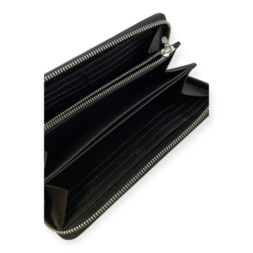 Louis Vuitton Epi Zippy Wallet in Black 9