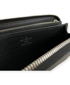 Louis Vuitton Epi Zippy Wallet in Black 19