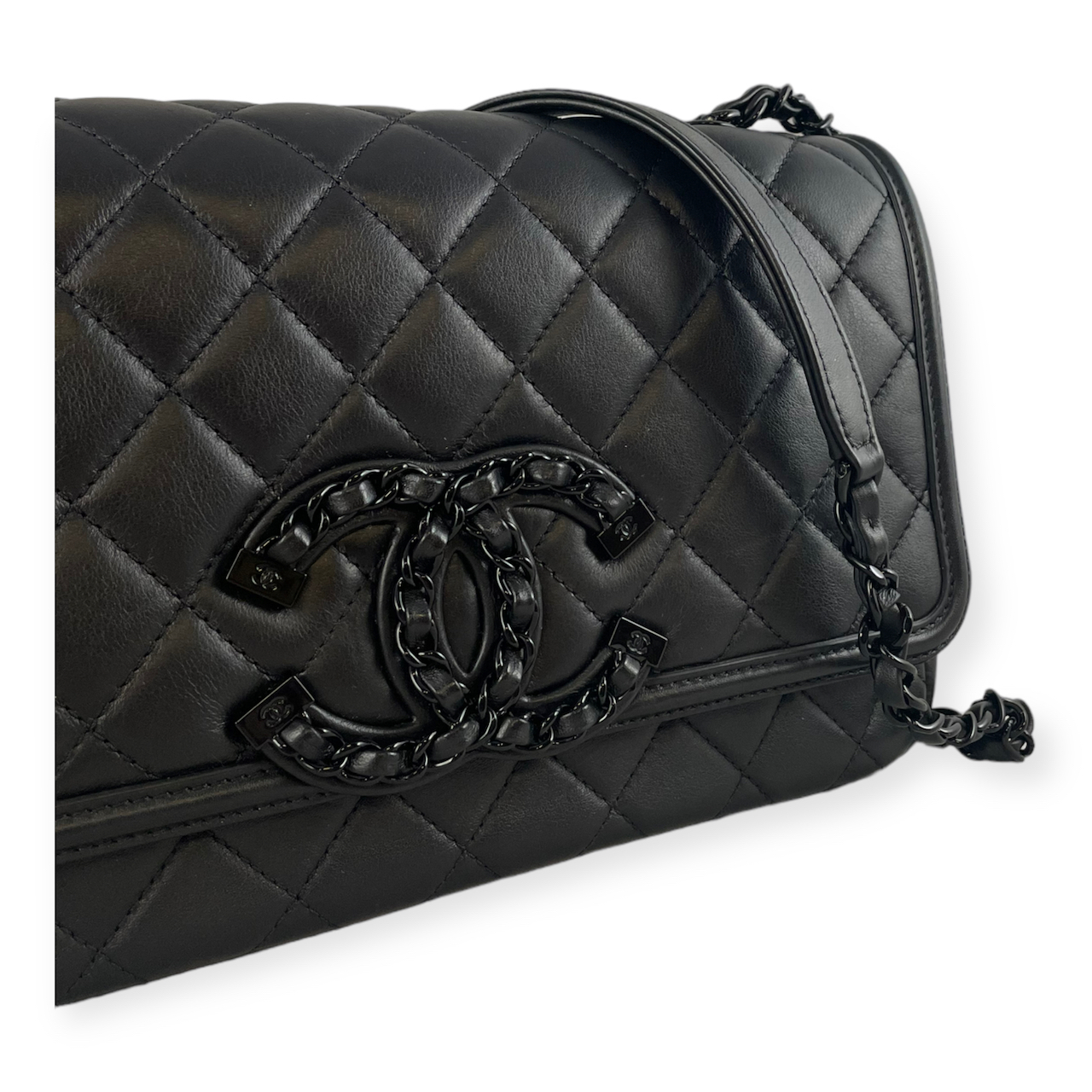 Chanel Incognito Filigree Flap Bag Medium in Black