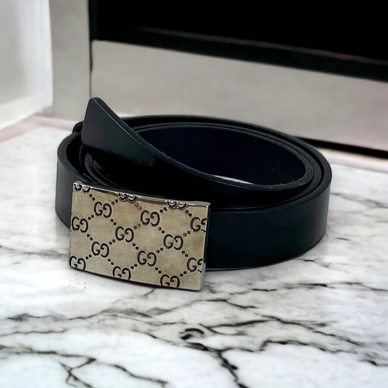 Gucci Logo Belt in Black Size 90/36 | MTYCI