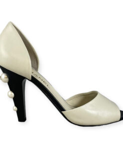 Chanel Pearl Detail Pumps in White/Black Pumps 39.5