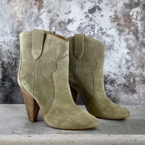 Size 38 | Isabel Marant Roxann Booties in Taupe