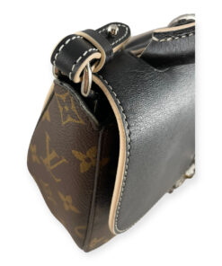 Louis Vuitton Chain It Top Handle Shoulder Bag 30