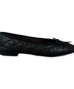 Chanel Quilted Ballerina Flats in Black Size 38.5 8