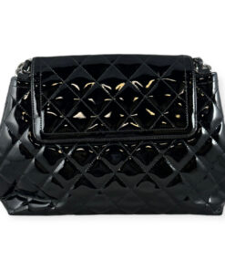 Chanel Accordion Flap Bag in Black 13