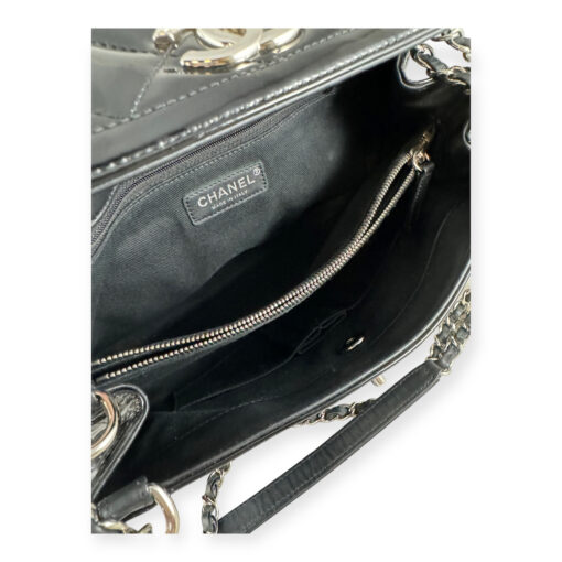 Chanel Accordion Flap Bag in Black 8