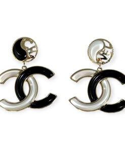 Chanel Yin Yang CC Drop Earrings in Black & White 8
