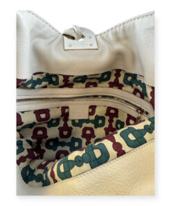 Gucci Indy Hobo Bag in Ivory 16