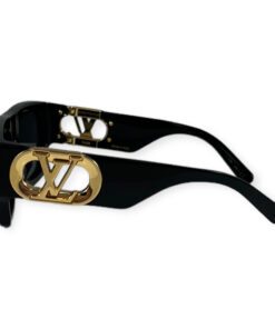 Louis Vuitton LV Link Square Sunglasses in Black 12