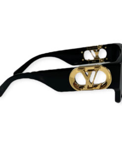 Louis Vuitton LV Link Square Sunglasses in Black 13