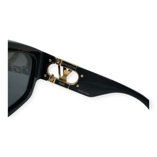 Louis Vuitton LV Link Square Sunglasses in Black 6