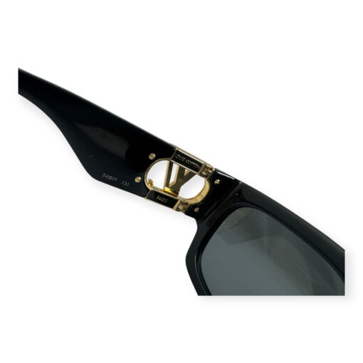 Louis Vuitton LV Link Square Sunglasses in Black 7
