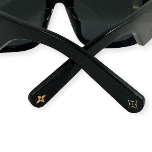 Louis Vuitton LV Link Square Sunglasses in Black 8