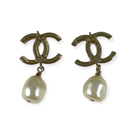 Chanel CC Pearl Drop Earrings in Gold 4