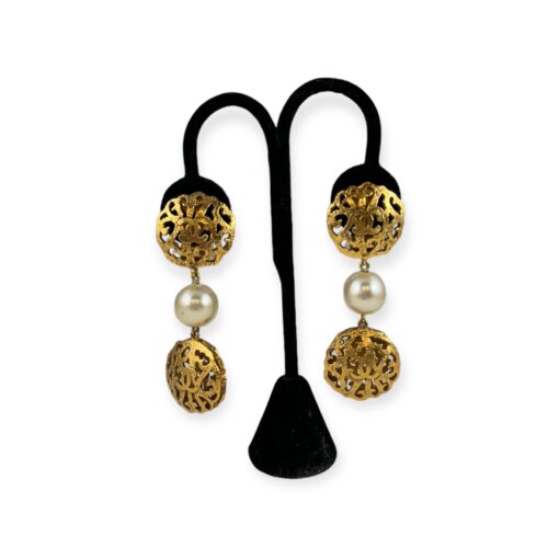 Chanel Filigree Pearl Drop Earrings in Gold 2