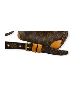 Louis Vuitton Nile Crossbody Bag Monogram 15