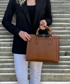 Gucci Diana Medium Tote Bag in Brown